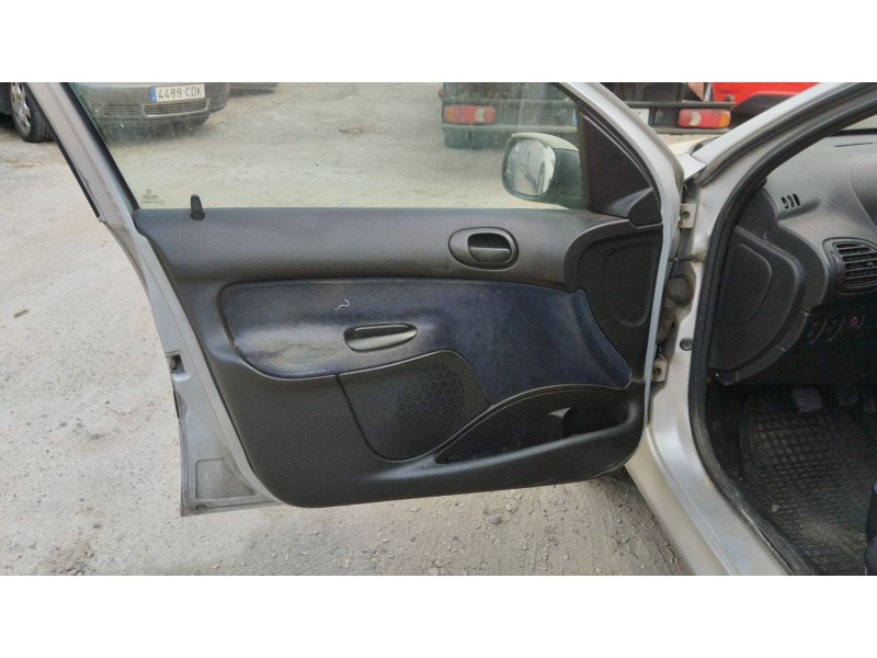 peugeot 206 hatchback (2a/c) del año 2001