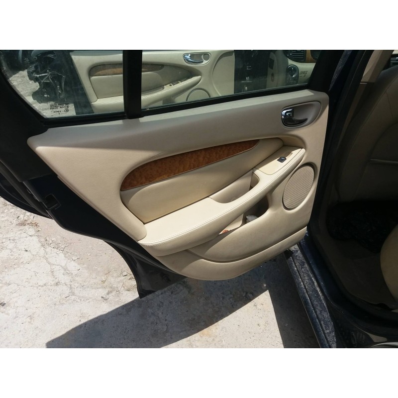 jaguar x-type 2.2 diesel cat   |   0.01 - ... | 2001 | 155 cv / 114 kw del año 2001