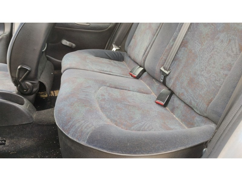 peugeot 206 hatchback (2a/c) del año 2001