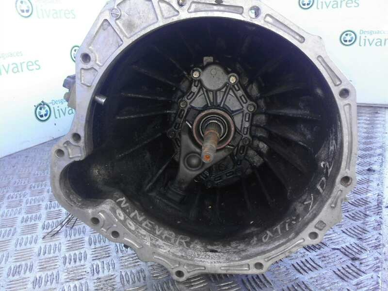 Recambio de caja cambios para nissan np300 pick-up (lcd22) double cab 4x4 referencia OEM IAM 32000VK511  