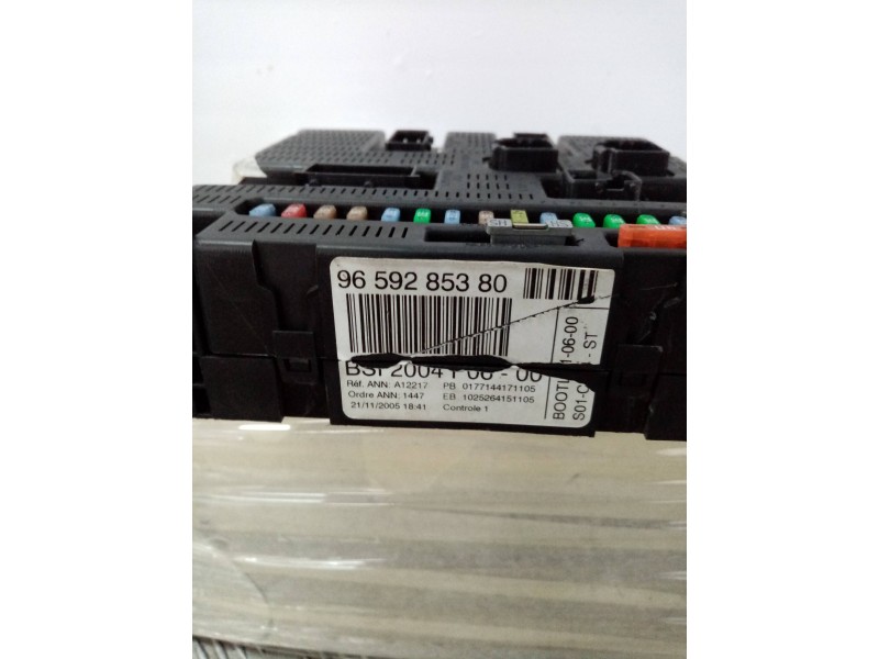 Recambio de caja reles / fusibles para  referencia OEM IAM 9659285380  