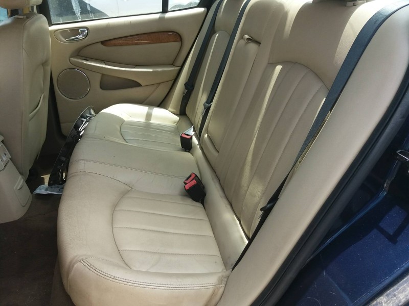 jaguar x-type 2.2 diesel cat   |   0.01 - ... | 2001 | 155 cv / 114 kw del año 2001