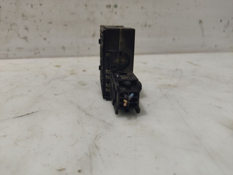 Recambio de mando luces para renault clio iii 1.5 dci diesel cat referencia OEM IAM 8200379685  