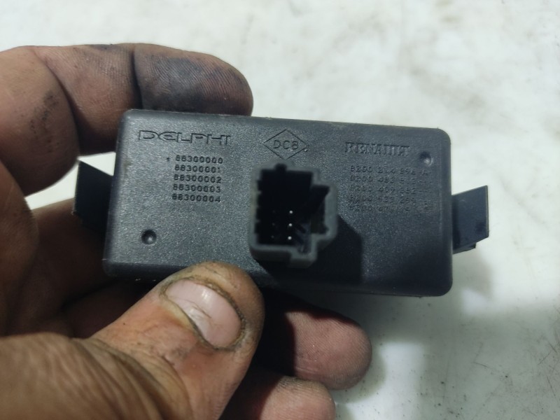 Recambio de warning para renault clio iii 1.5 dci diesel cat referencia OEM IAM 8200214896A  88300000