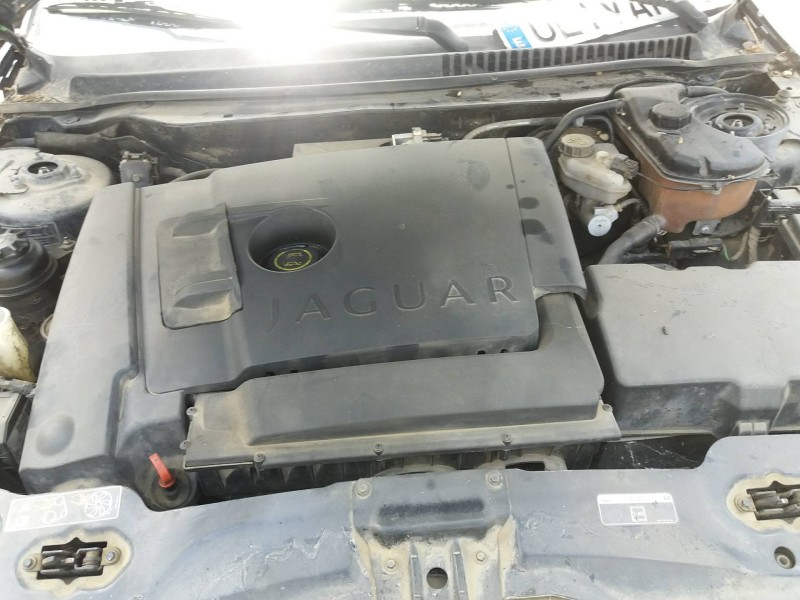 jaguar x-type 2.2 diesel cat   |   0.01 - ... | 2001 | 155 cv / 114 kw del año 2001