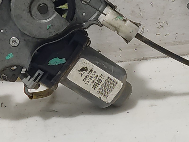 Recambio de elevalunas trasero derecho para nissan almera tino (v10) 2.2 dci referencia OEM IAM 82700BU005  