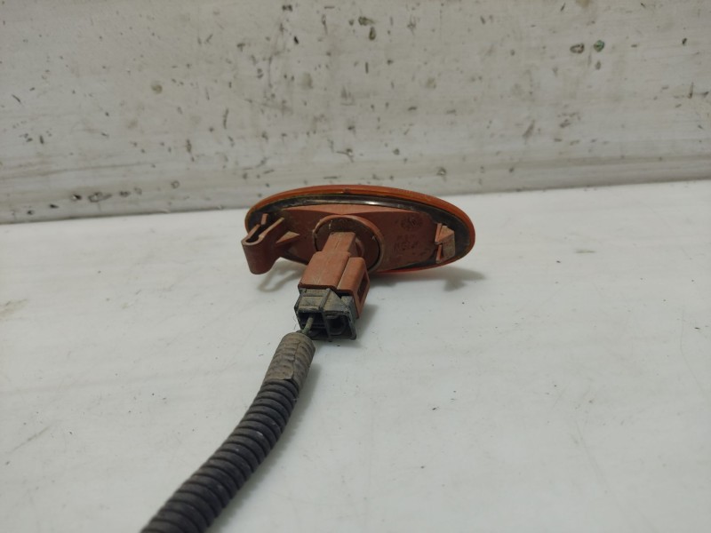 Recambio de piloto lateral izquierdo para nissan almera tino (v10) 2.2 dci referencia OEM IAM 26160BU100  