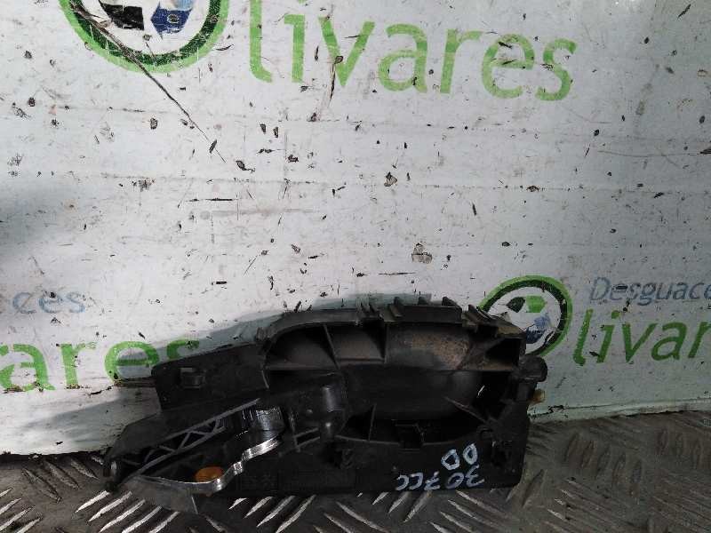 Recambio de maneta interior delantera derecha para  referencia OEM IAM   