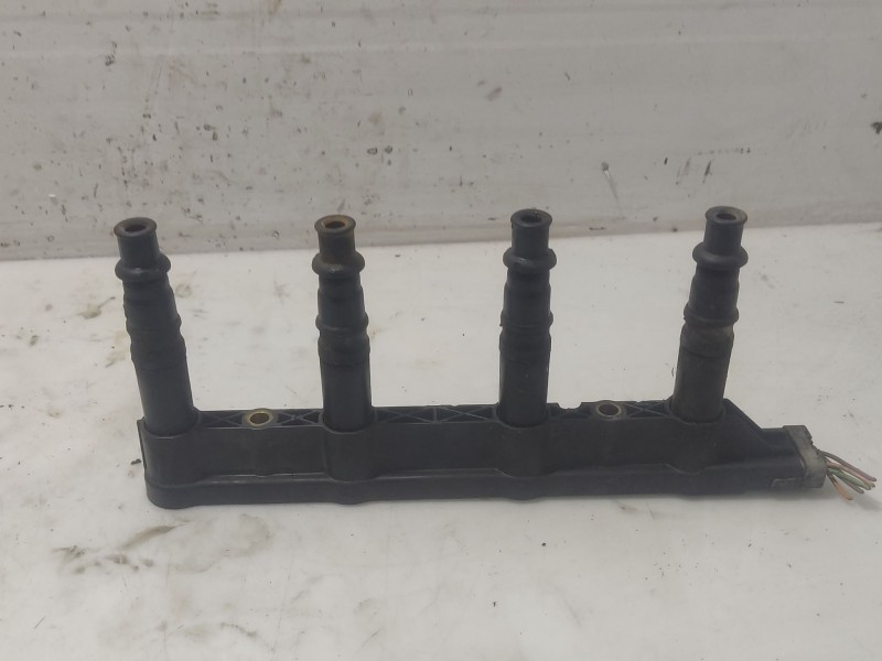 Recambio de bobina encendido para peugeot 207/207+ (wa_, wc_) 1.4 16v referencia OEM IAM 9651710680  