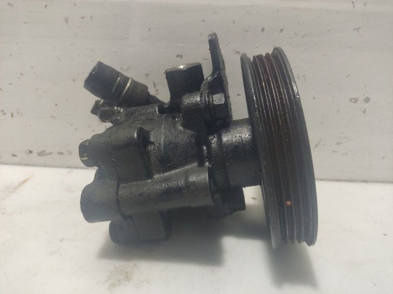 Recambio de bomba direccion para nissan almera (n15) 1.6 16v cat referencia OEM IAM   