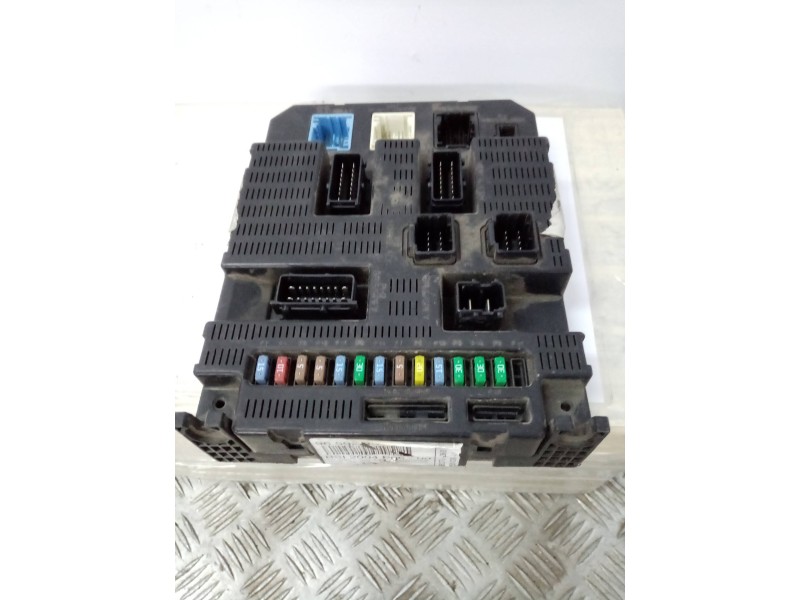 Recambio de caja reles / fusibles para  referencia OEM IAM 9659285380  