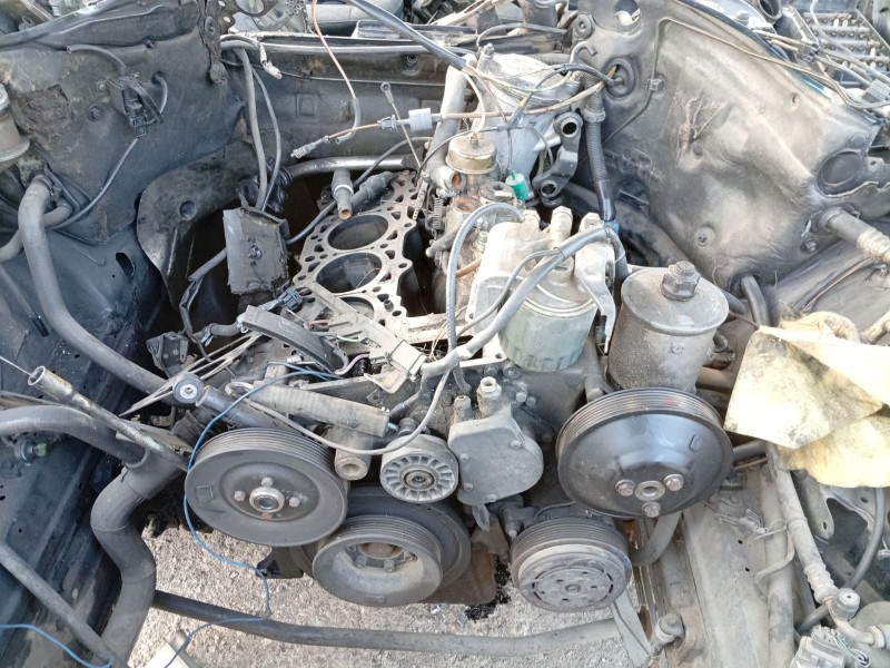 Recambio de carter para mercedes-benz 124 sedán (w124) 200 d (124.120) referencia OEM IAM 1020104213  