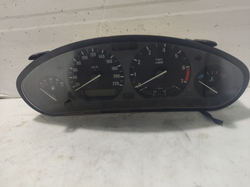 Recambio de cuadro instrumentos para bmw serie 3 berlina (e36) 318i referencia OEM IAM 8357422 6160583022 