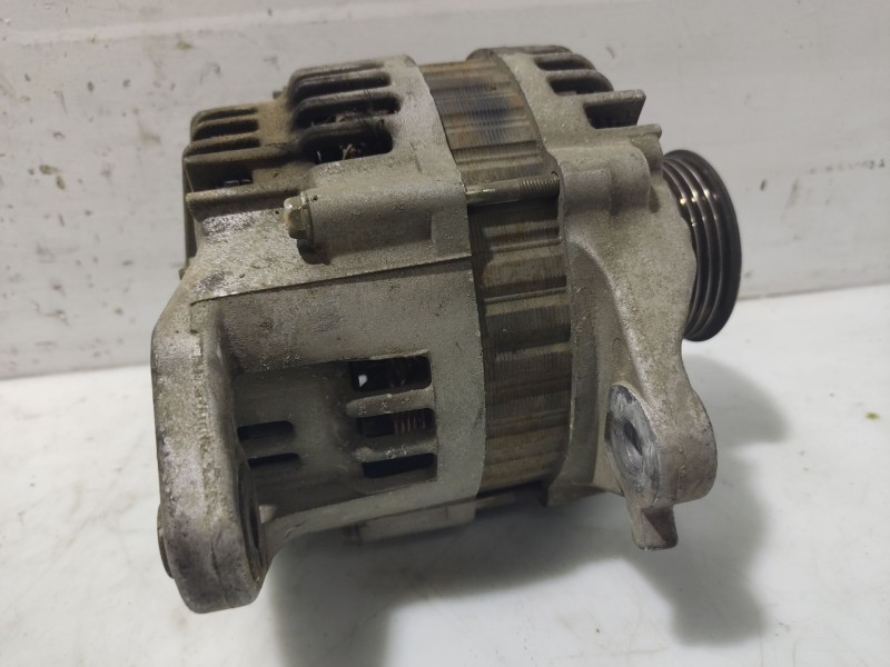 Recambio de alternador para nissan almera ii hatchback (n16) 1.5 referencia OEM IAM LR180762 23100BU010 