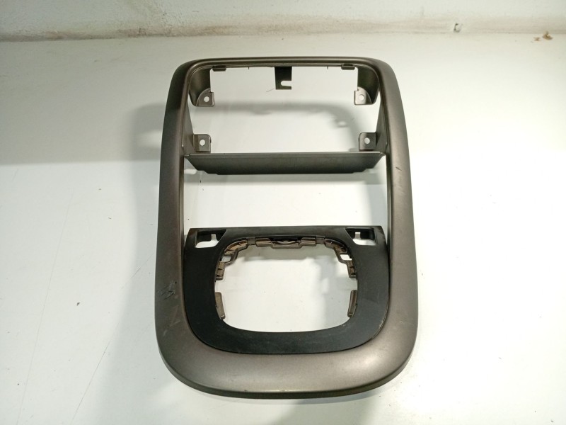 Recambio de moldura para fiat croma (194) 1.9 8v multijet dynamic referencia OEM IAM 735373402  