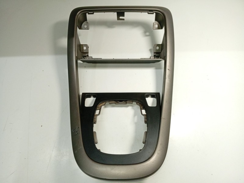 Recambio de moldura para fiat croma (194) 1.9 8v multijet dynamic referencia OEM IAM 735373402  