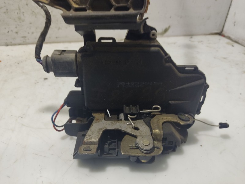 Recambio de cerradura puerta delantera izquierda para seat leon (1m1) 1.9 tdi referencia OEM IAM 6X1837013C  