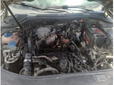 Recambio de bomba aceite para skoda superb ii (3t4) 2.0 tdi referencia OEM IAM 03G103295AK 03G115105H 