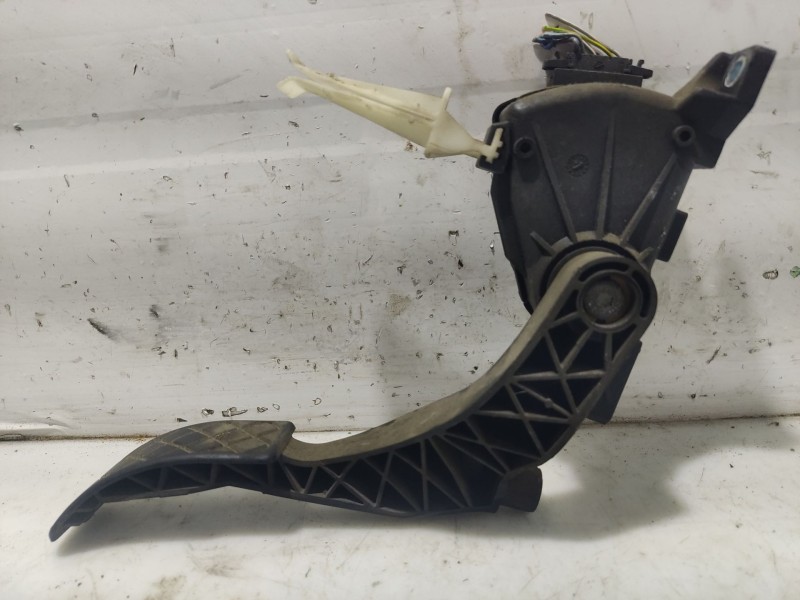 Recambio de pedal acelerador para seat leon (1m1) 1.9 tdi referencia OEM IAM 6Q1721503M 1J1721503H 
