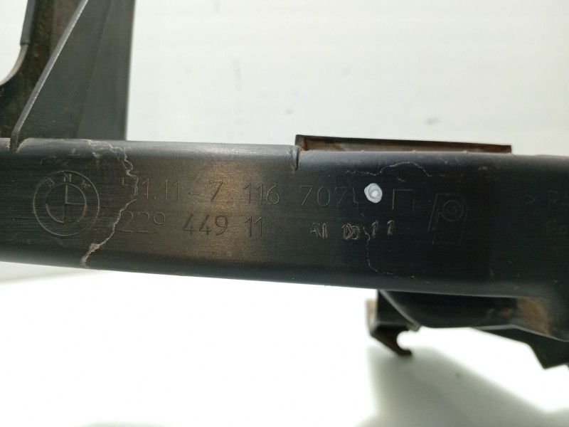 Recambio de soporte faro izquierdo para bmw 3 (e90) 320 d referencia OEM IAM 51117116707  