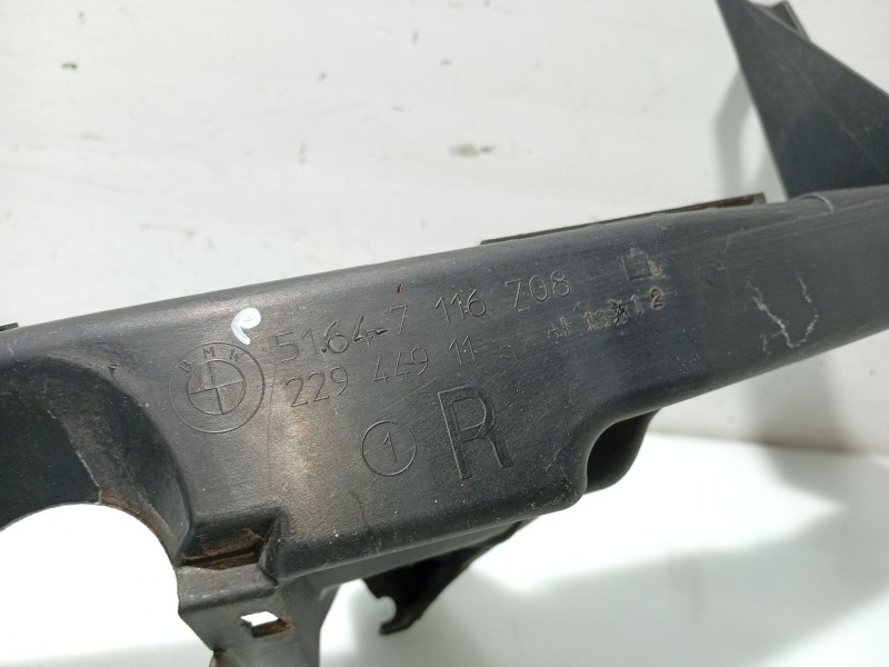 Recambio de soporte faro derecho para bmw 3 (e90) 320 d referencia OEM IAM 51647116708  