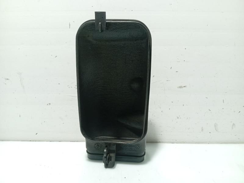 Recambio de moldura para bmw 3 (e90) 320 d referencia OEM IAM 779795601  