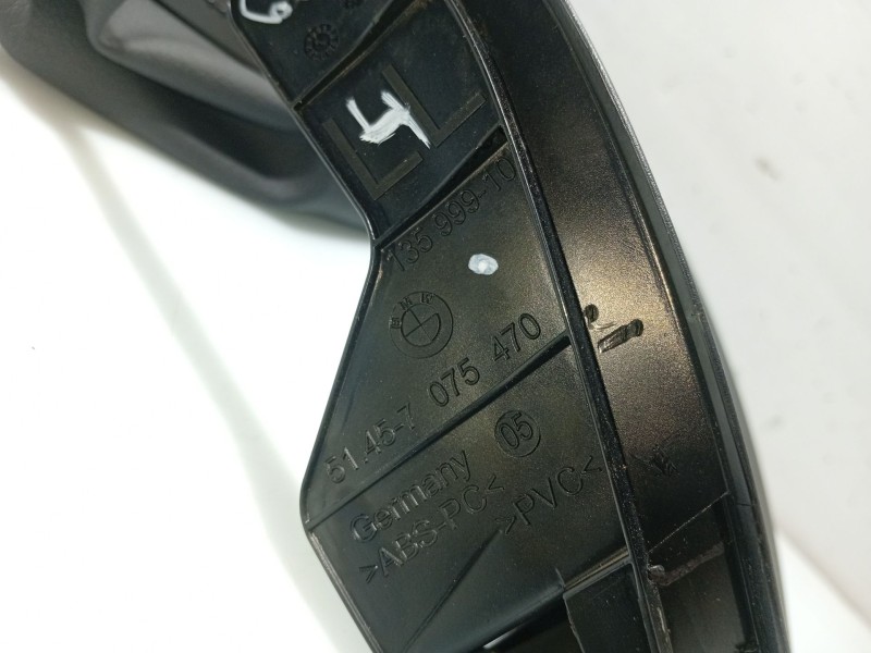 Recambio de moldura para bmw 3 (e90) 320 d referencia OEM IAM 51457075470 13599910 