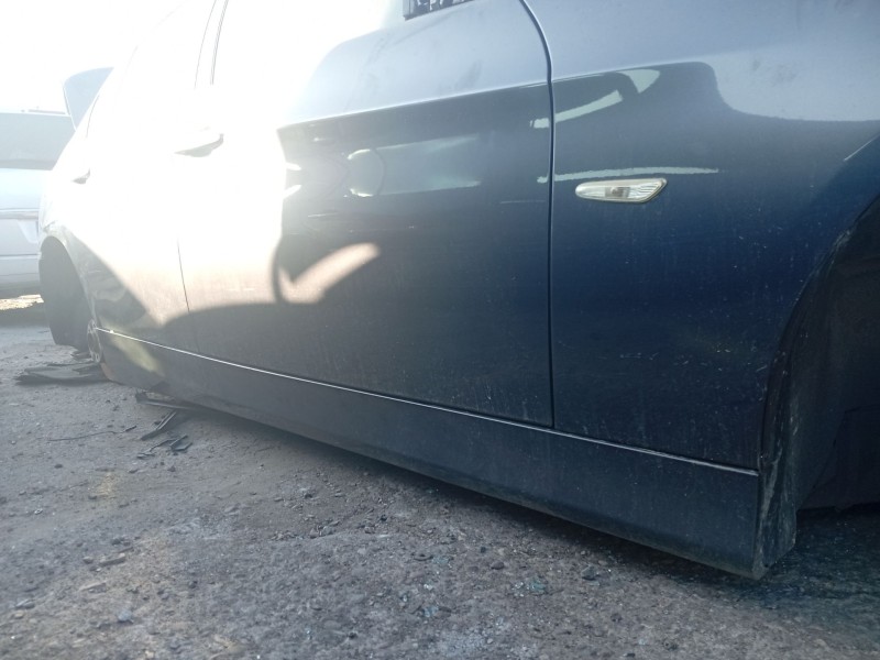 Recambio de faldon lateral para bmw 3 (e90) 320 d referencia OEM IAM 51772147274  