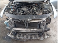 Recambio de panel frontal para skoda superb ii (3t4) 2.0 tdi referencia OEM IAM 3T0805588D 3T0805588E 