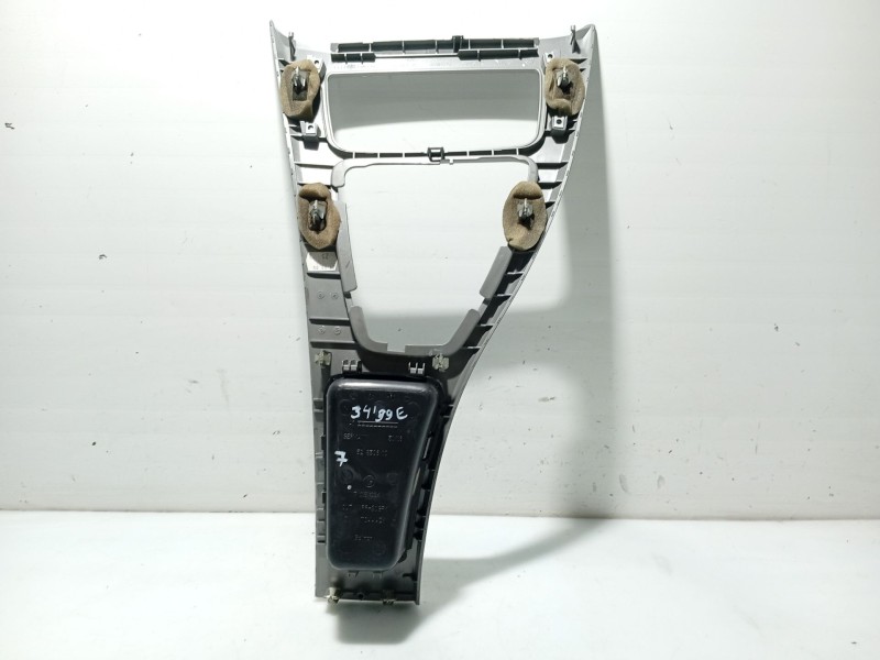 Recambio de moldura para bmw 3 (e90) 320 d referencia OEM IAM 7118023 7118034 52850610