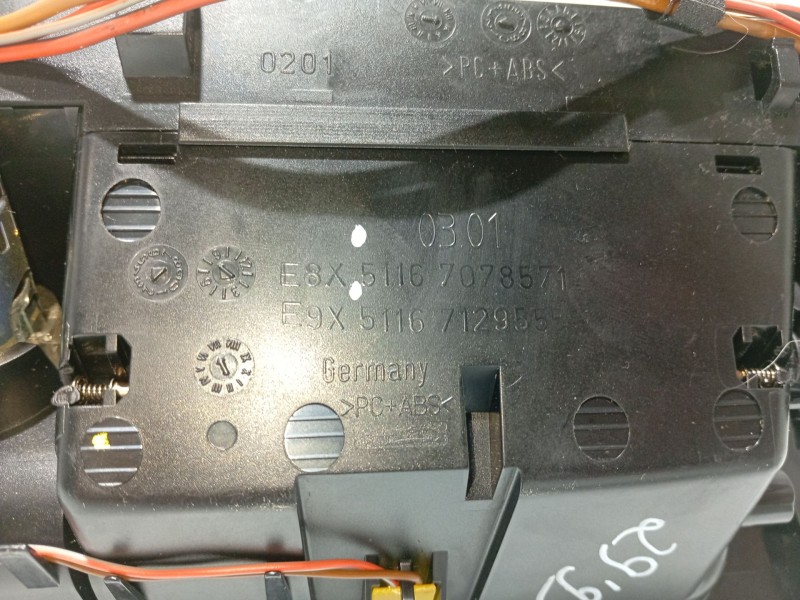 Recambio de cenicero para bmw 3 (e90) 320 d referencia OEM IAM 51167078571 51167129555 