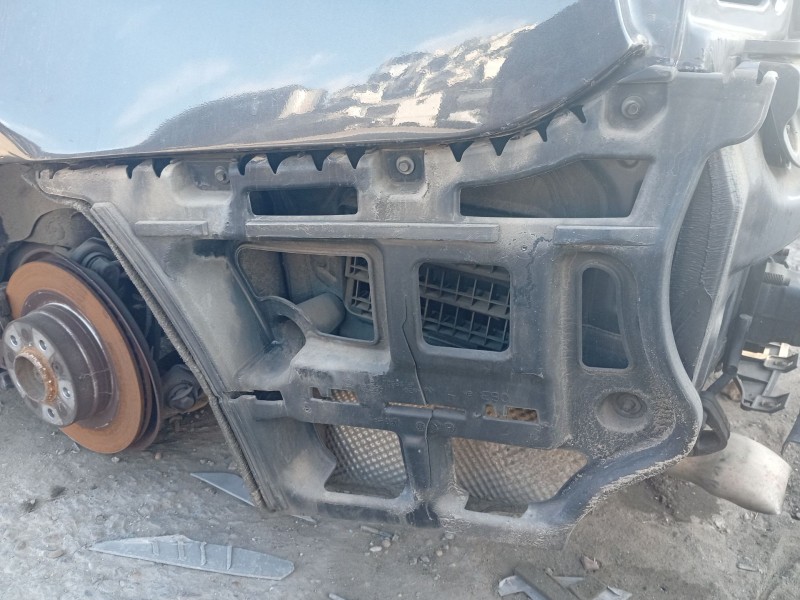 Recambio de soporte paragolpes trasero izquierdo para bmw 3 (e90) 320 d referencia OEM IAM 51127058519  