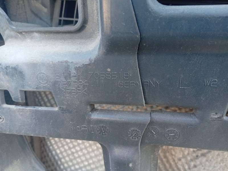 Recambio de soporte paragolpes trasero izquierdo para bmw 3 (e90) 320 d referencia OEM IAM 51127058519  