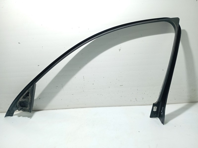 Recambio de moldura para bmw 3 (e90) 320 d referencia OEM IAM 51347060205 60829010 