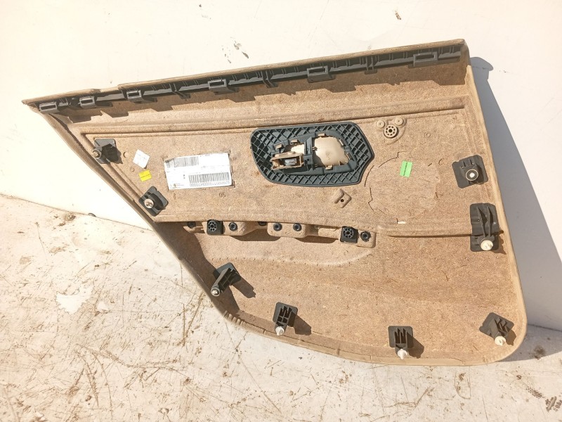 Recambio de guarnecido puerta trasera derecha para bmw 3 (e90) 320 d referencia OEM IAM  51417144546 