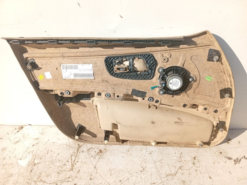 Recambio de guarnecido puerta delantera derecha para bmw 3 (e90) 320 d referencia OEM IAM  51417144546 