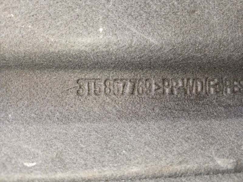 Recambio de bandeja trasera para skoda superb ii (3t4) 2.0 tdi referencia OEM IAM 3T5867769  