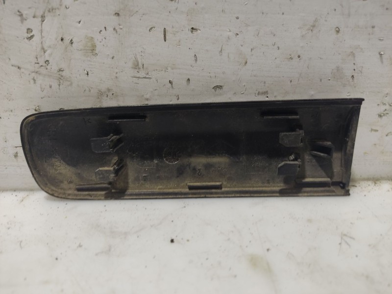 Recambio de moldura para renault clio iii 1.5 dci diesel cat referencia OEM IAM 8200376641  