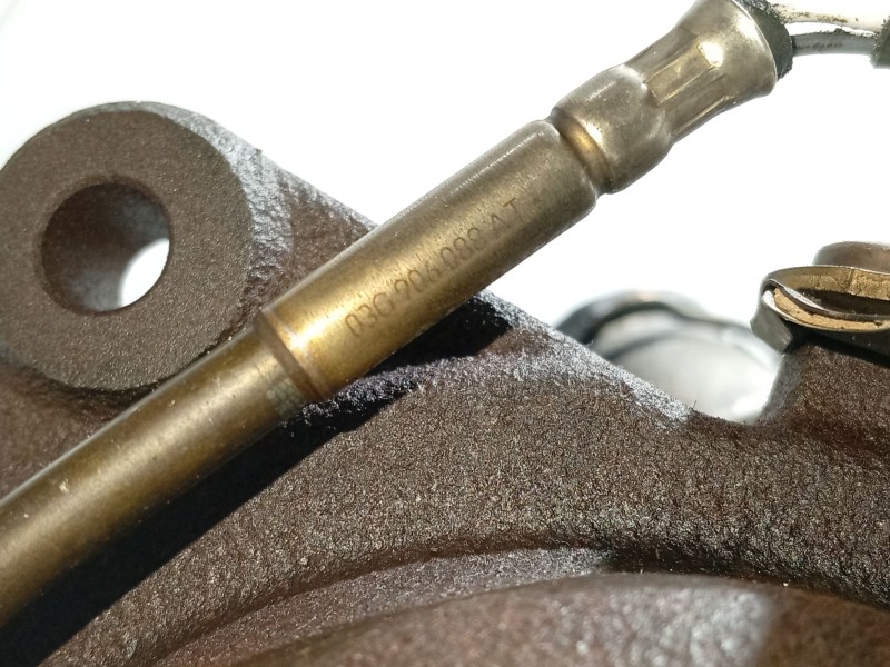 Recambio de sensor para skoda superb ii (3t4) 2.0 tdi referencia OEM IAM 03G906088AT  