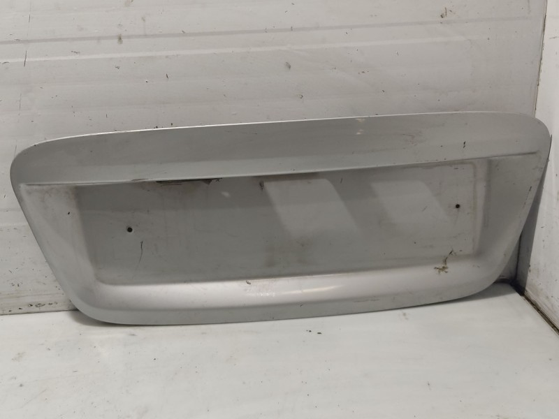 Recambio de moldura para nissan almera tino (v10) 2.2 dci referencia OEM IAM 90810BUXXX  