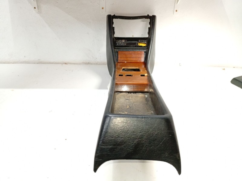 Recambio de moldura para mercedes-benz 124 sedán (w124) 200 d (124.120) referencia OEM IAM   