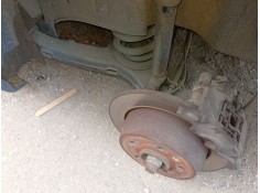 Recambio de mangueta trasera derecha para mercedes-benz vito autobús (w638) 108 d 2.3 (638.164) referencia OEM IAM A6383503505  