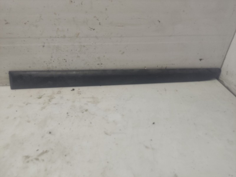 Recambio de moldura para peugeot 207/207+ (wa_, wc_) 1.4 16v referencia OEM IAM 980147777  