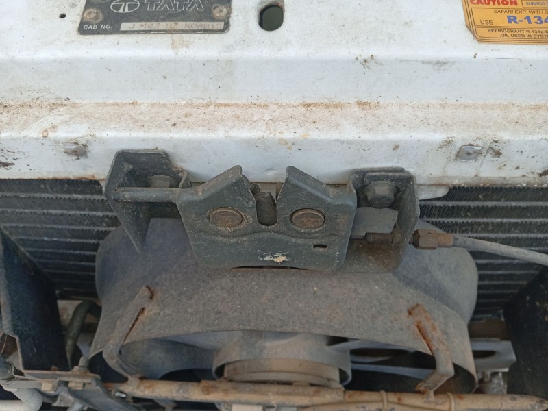 Recambio de cerradura capot para tata safari (42_fd) 2.0 d 4x4 referencia OEM IAM 00858CC  