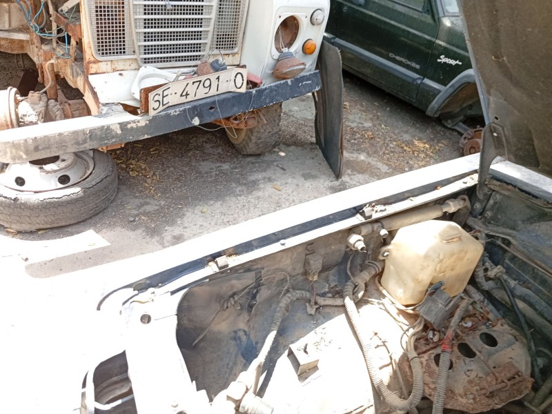 Recambio de aleta delantera derecha para ssangyong korando referencia OEM IAM   