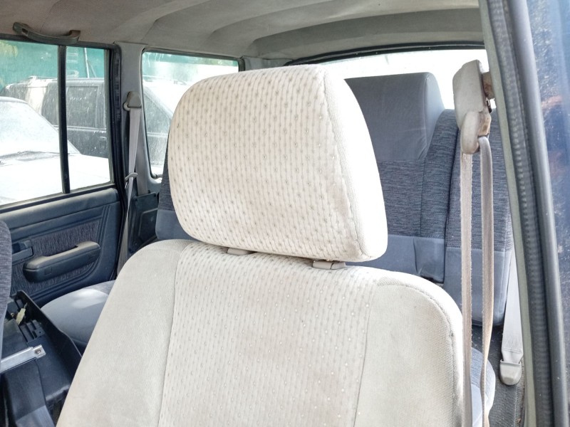 Recambio de asiento delantero izquierdo para ssangyong korando referencia OEM IAM   