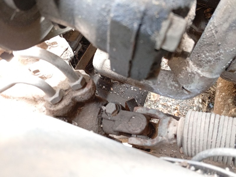 Recambio de caja direccion para ssangyong korando referencia OEM IAM   