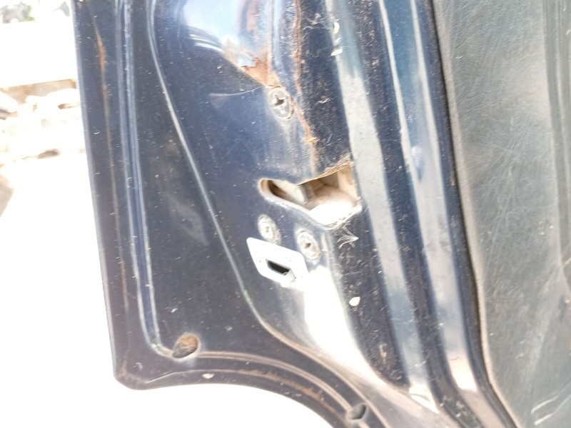 Recambio de cerradura puerta trasera izquierda para ssangyong korando referencia OEM IAM   