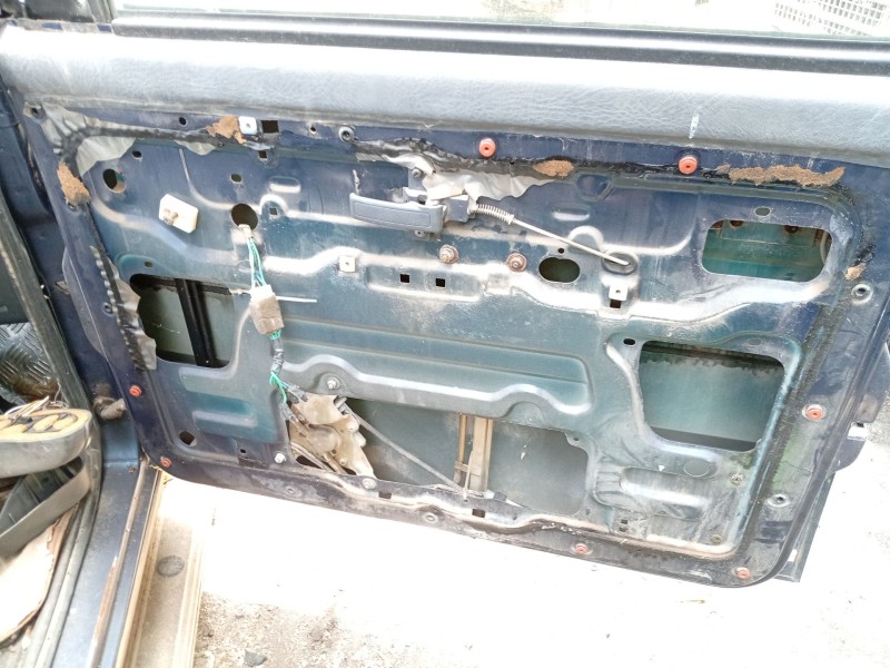 Recambio de elevalunas delantero derecho para ssangyong korando referencia OEM IAM   