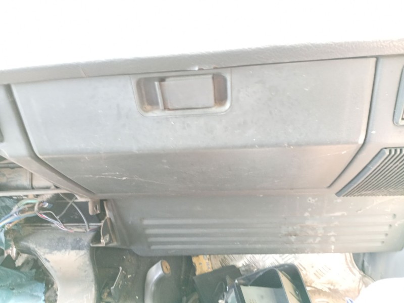 Recambio de guantera para ssangyong korando referencia OEM IAM   